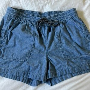 J. Crew shorts small